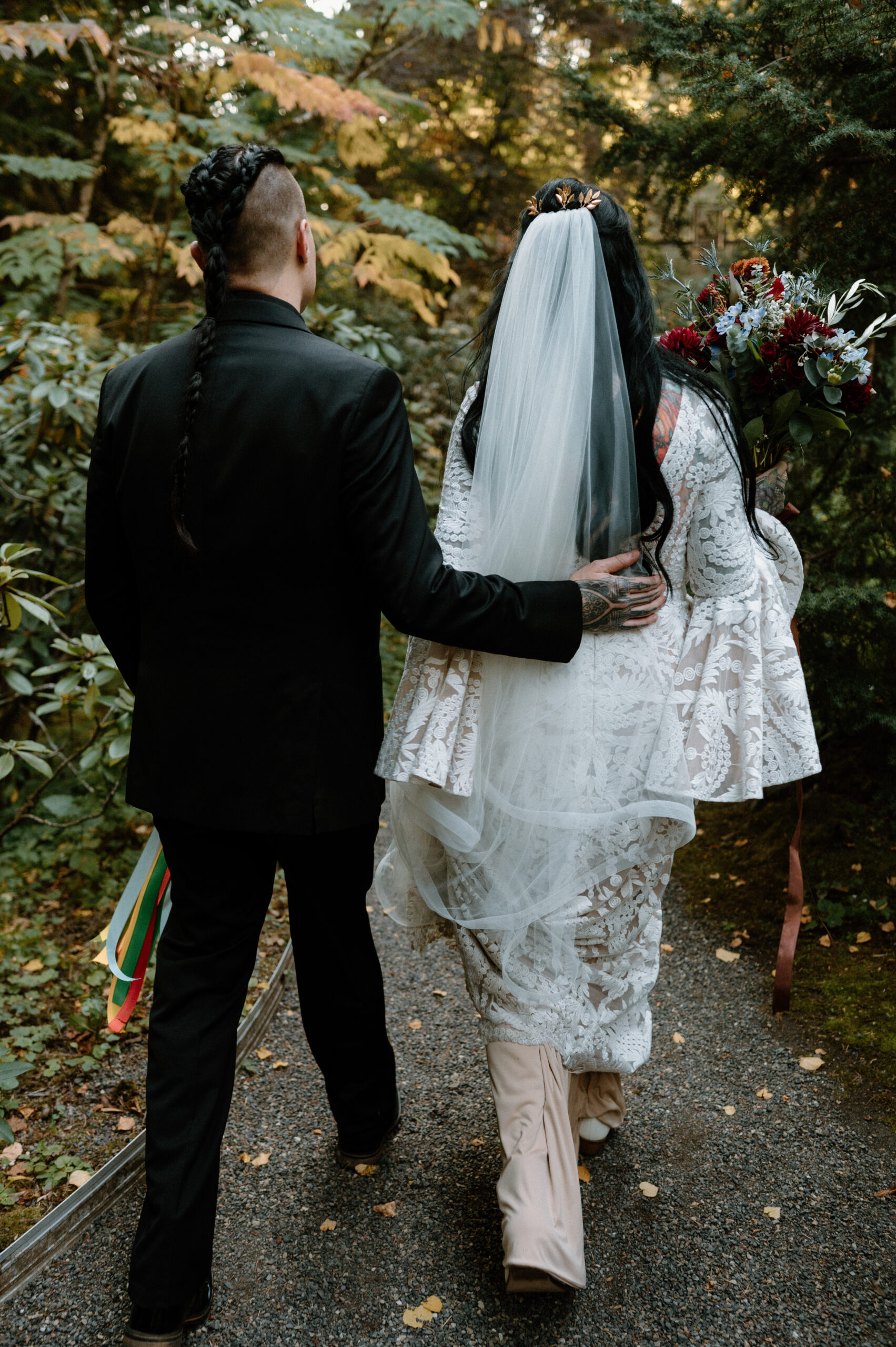 Portland or fall wedding, Gothic Wedding photographer, Alternative couples, tattooed couples, Photography, Vancouver Wa Wedding Photographer, Wedding Photography Vancouver Wa