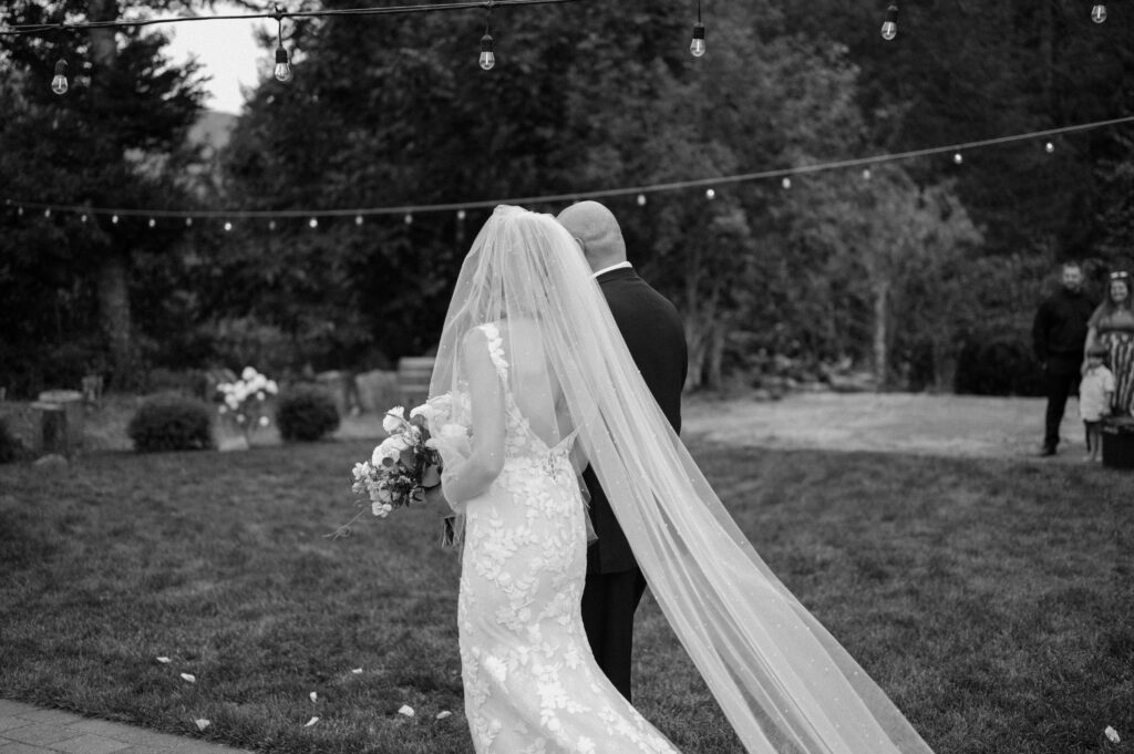 Vancouver Wa wedding photographer, Portland Or wedding Photographer, PDX Wedding Photos, Cape Horn Estate, Forgette Photo