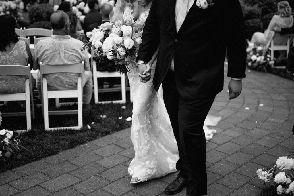 Washington Wedding Photographer detail photos, Cape Horn Estate,  Summer Wedding. Floral wedding theme. Oregon Wedding Photographer, Ceremony
