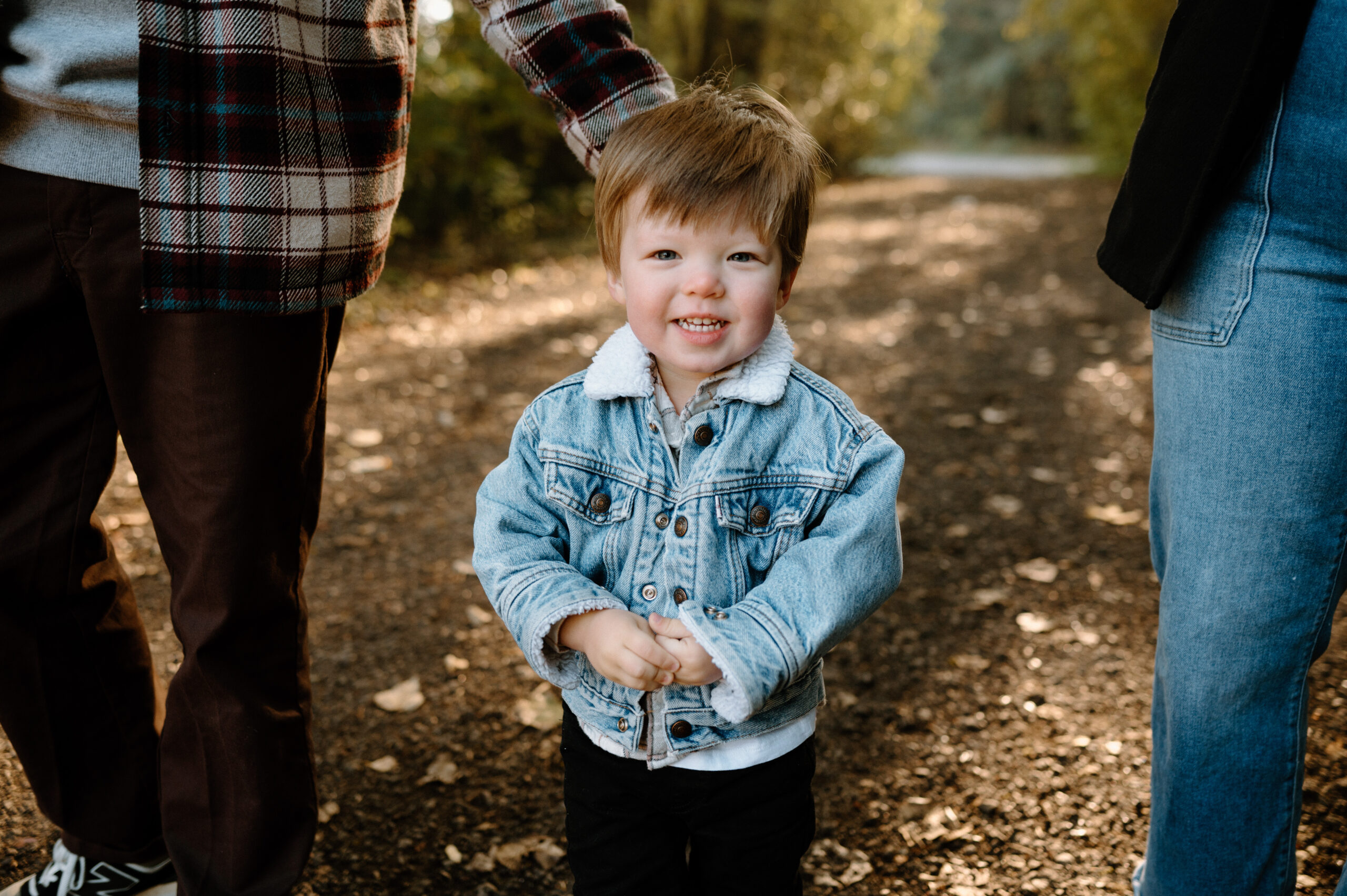 Fall family photos Vancouver Washington, Portland Or Family Photographer, what to wear family pictures, PNW, tattooed family