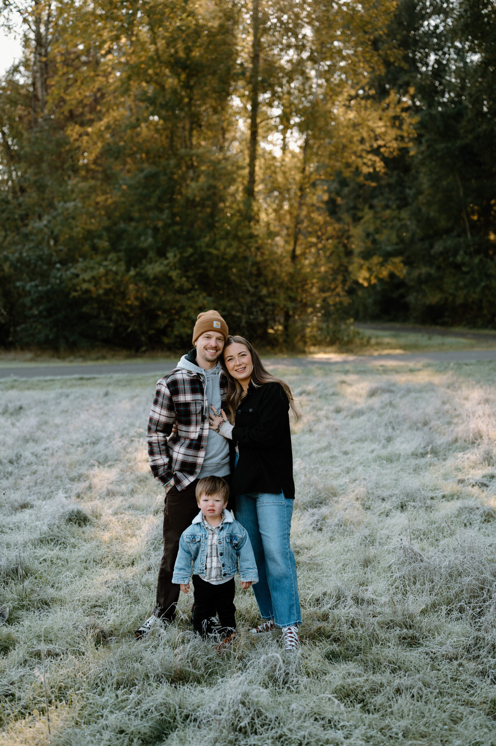 Fall family photos Vancouver Washington, Portland Or Family Photographer, what to wear family pictures, PNW, tattooed family