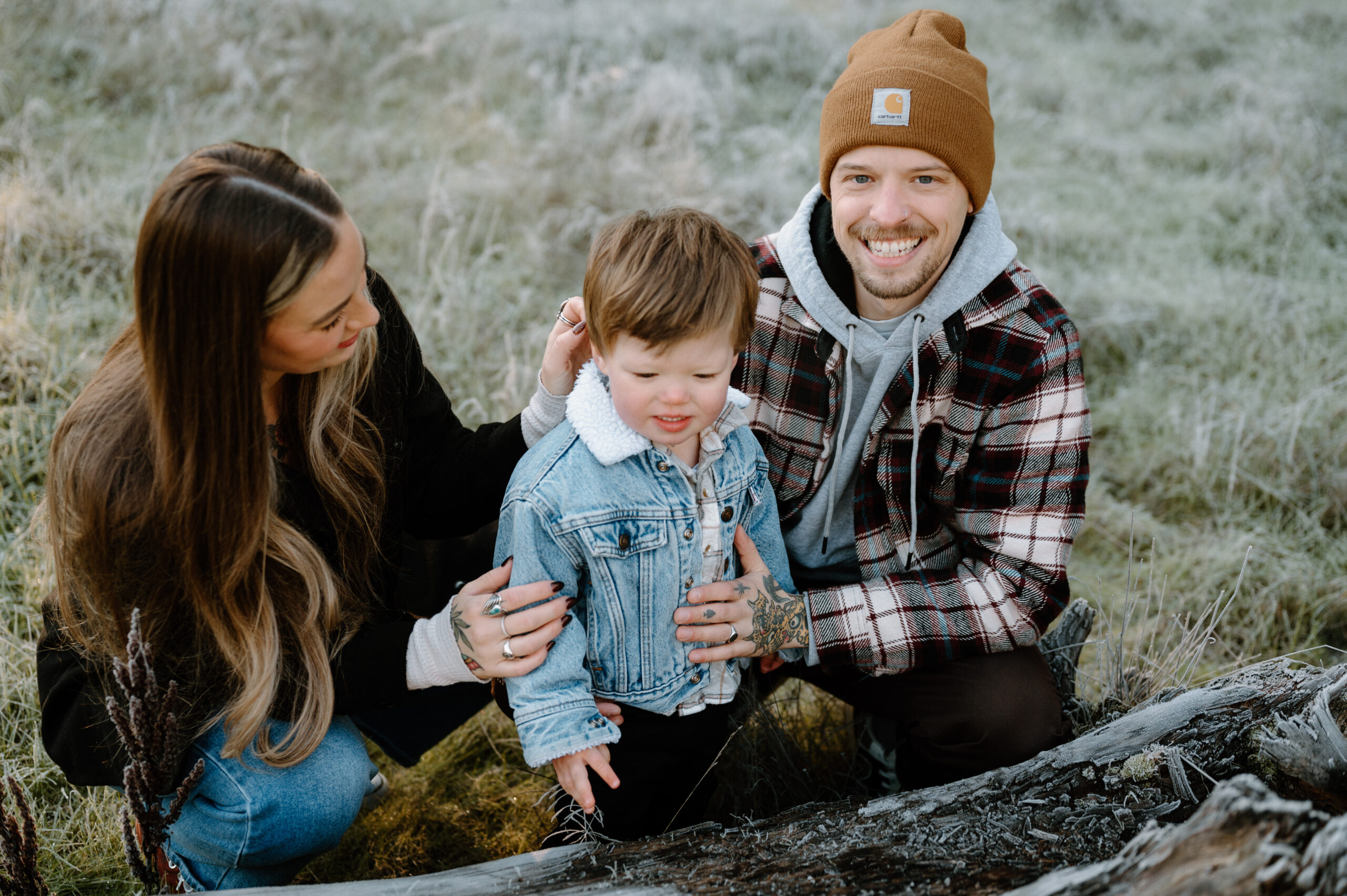 Fall family photos Vancouver Washington, Portland Or Family Photographer, what to wear family pictures, PNW, tattooed family