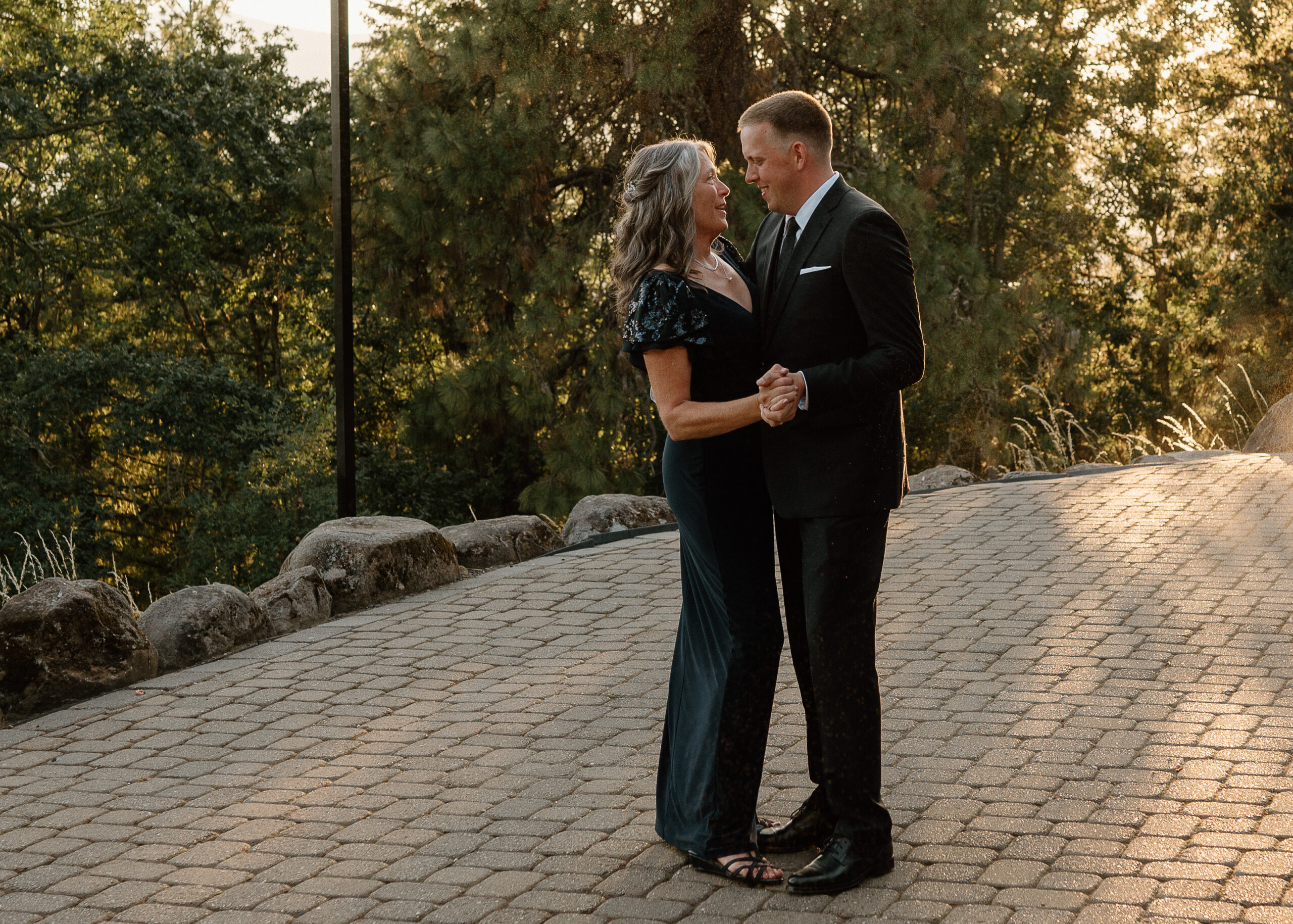 Vancouver Washington Wedding Photographer 
