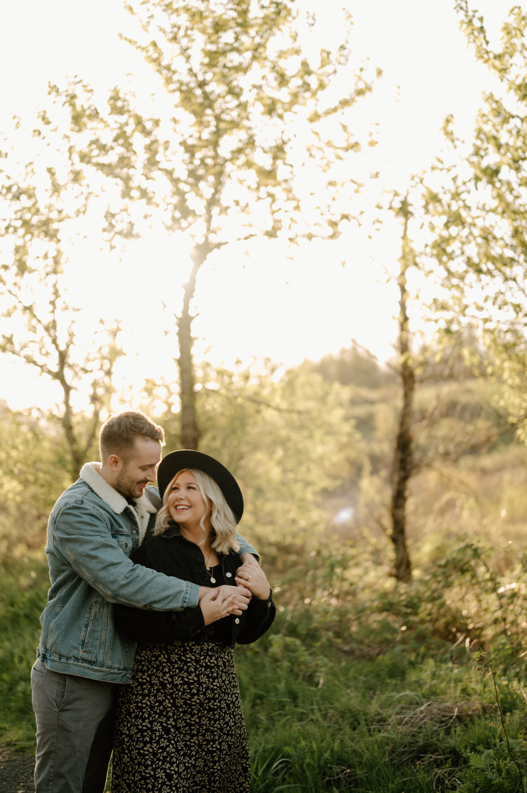 Washington Wedding Photographer, engagement Photos, what to wear, Portland Oregon