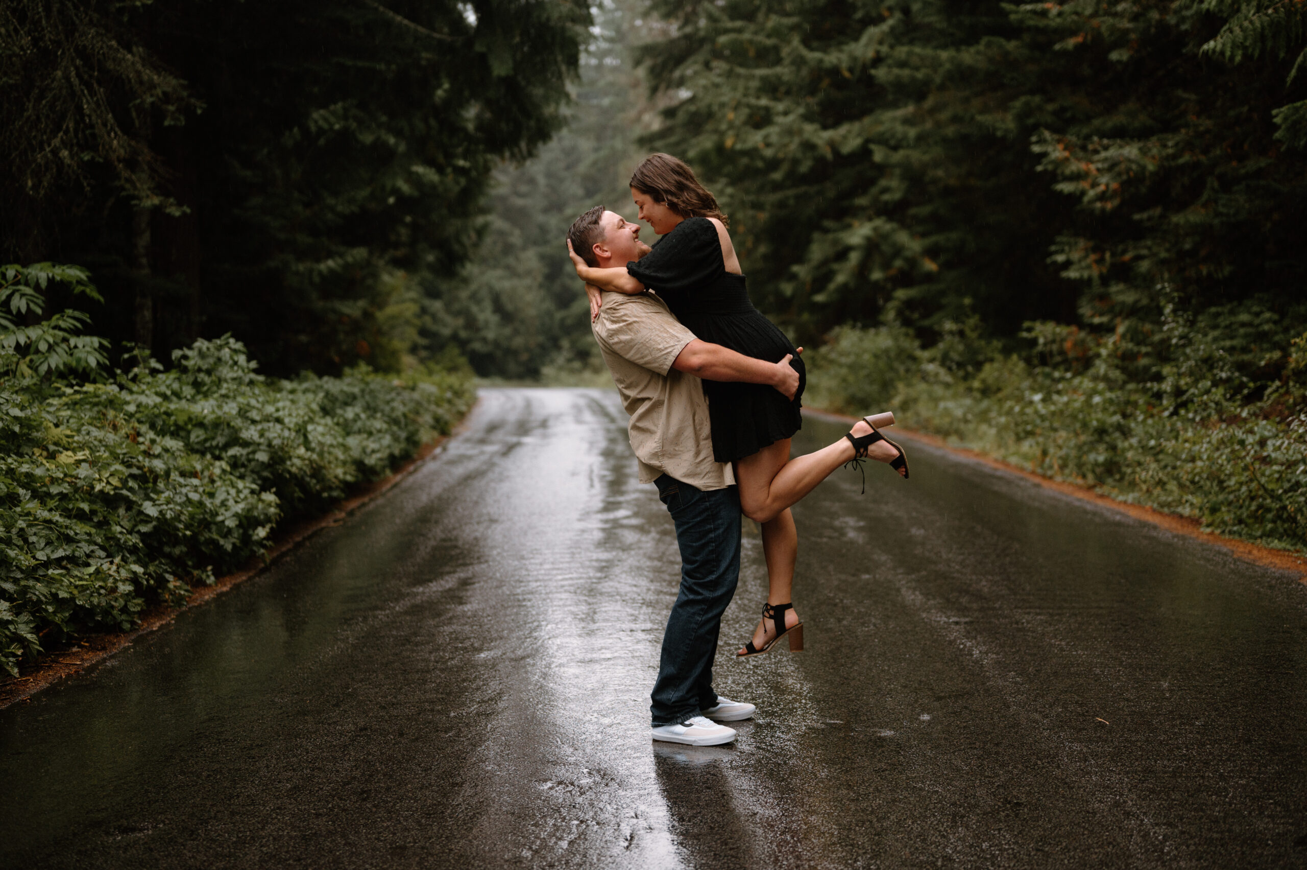 Portland Oregon Engagement Photographer, Mt Hood Photography, rainy day 