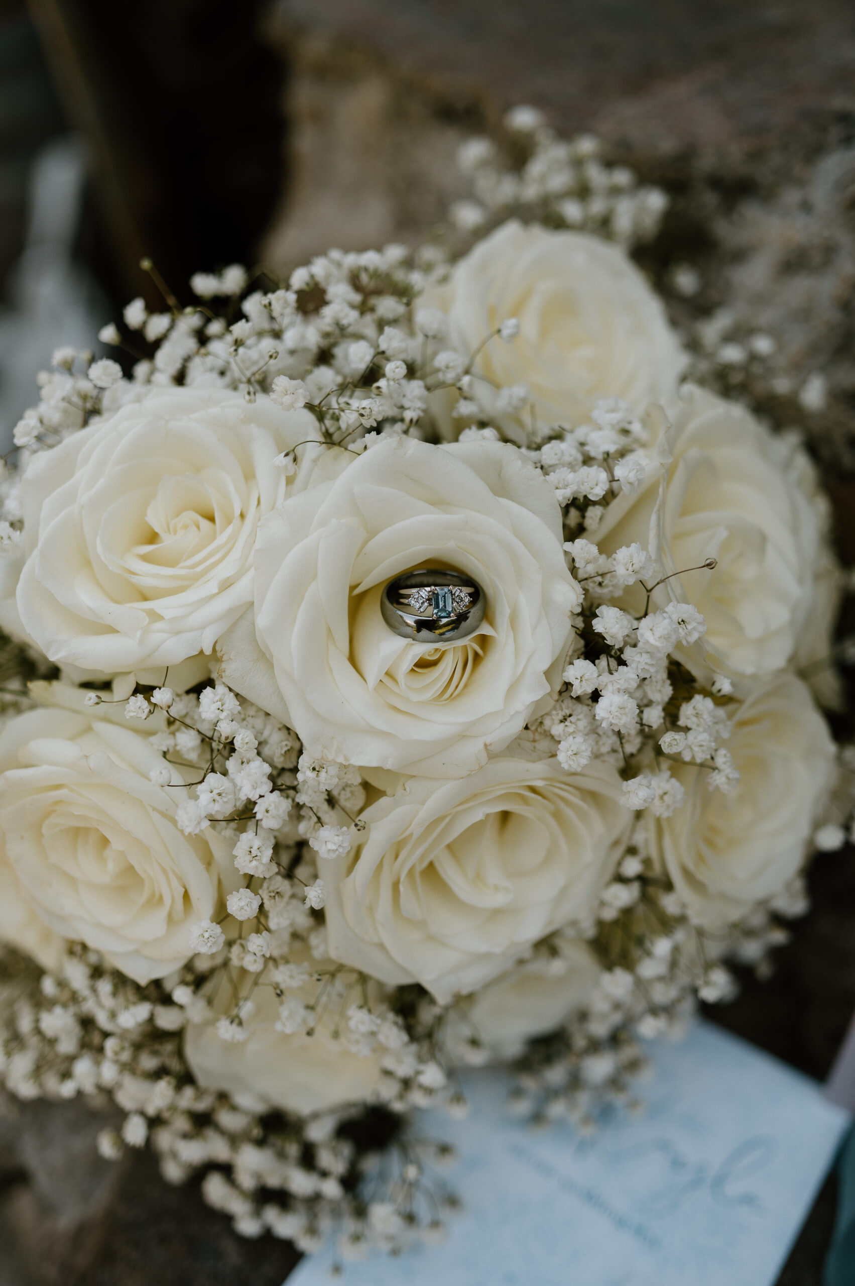 Mt Hood Ski Bowl Weddings, getting ready photos in the warming Hut, Portland Oregon Wedding Photographer 