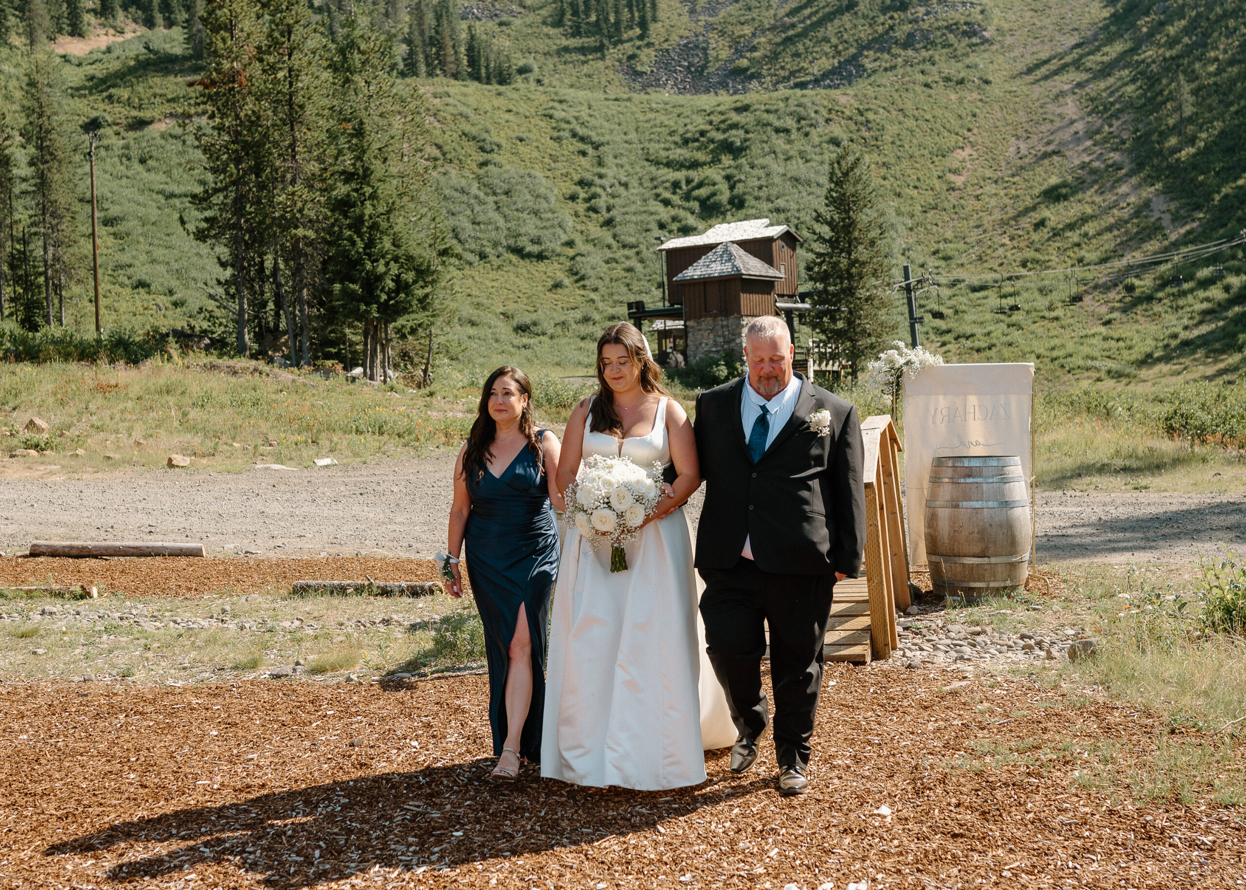 Portland OR Wedding Photographer Mt Hood Ski bowl, summer wedding