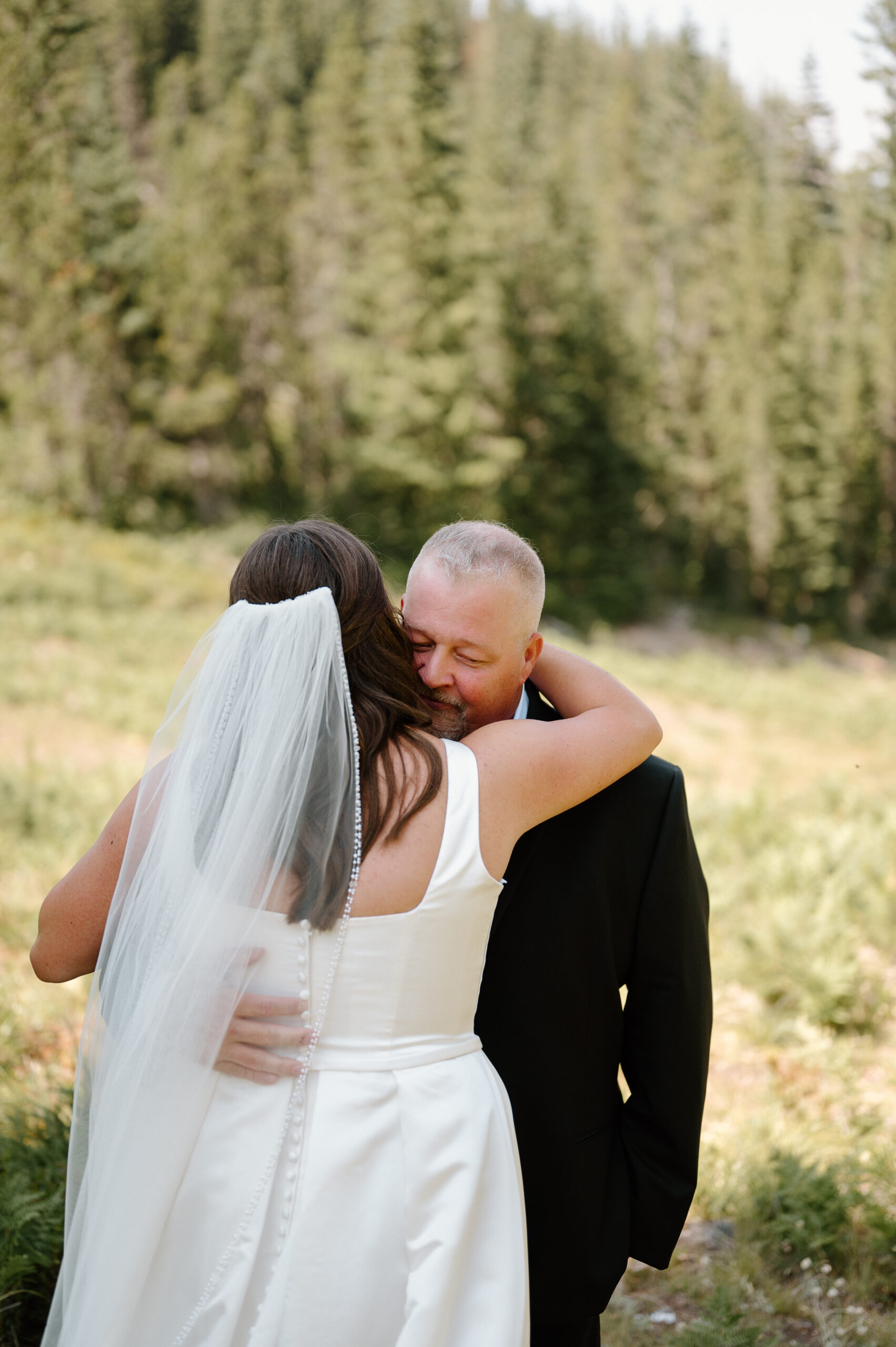 Mt Hood Ski Bowl Wedding, Portland Wedding Photographer, First look with dad 