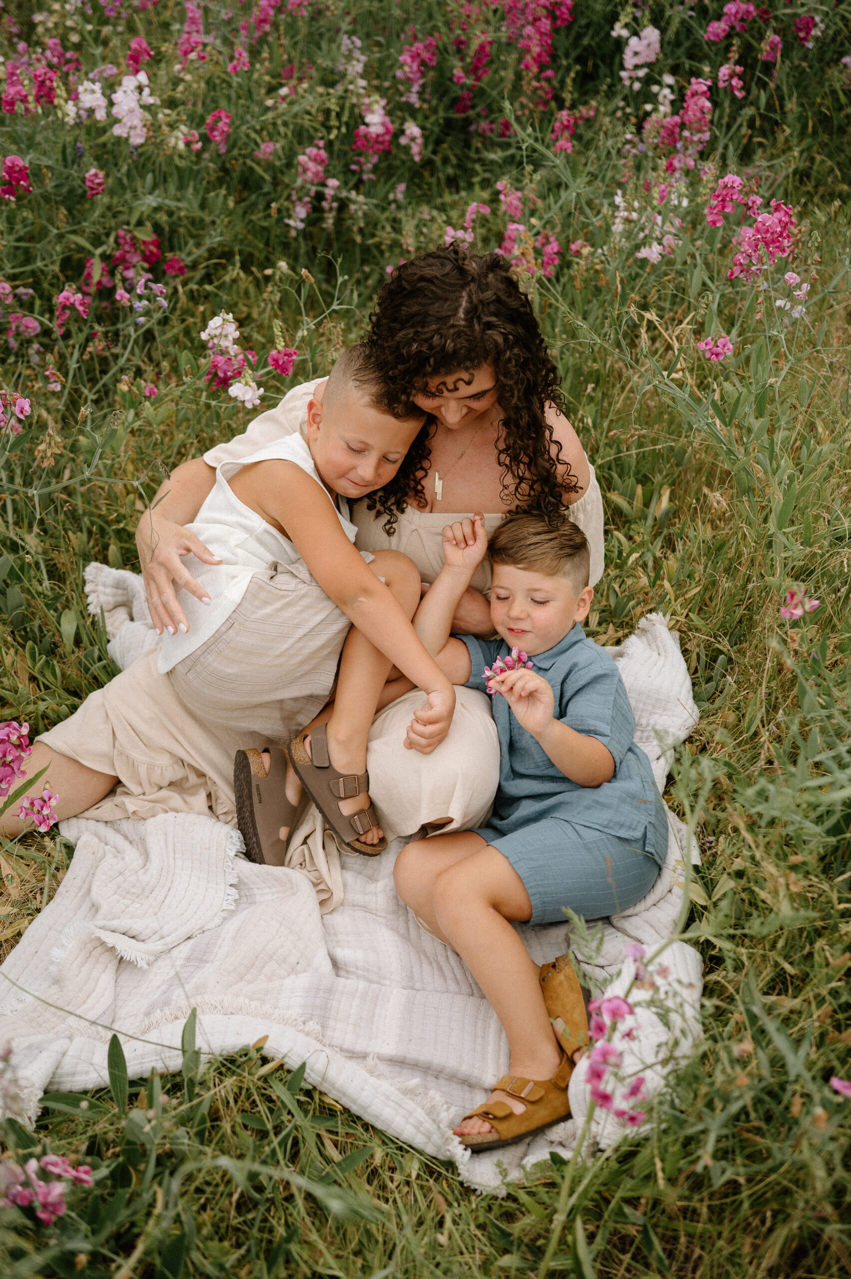 Mothers Day Mini Session by Vancouver Washington Family Photographer