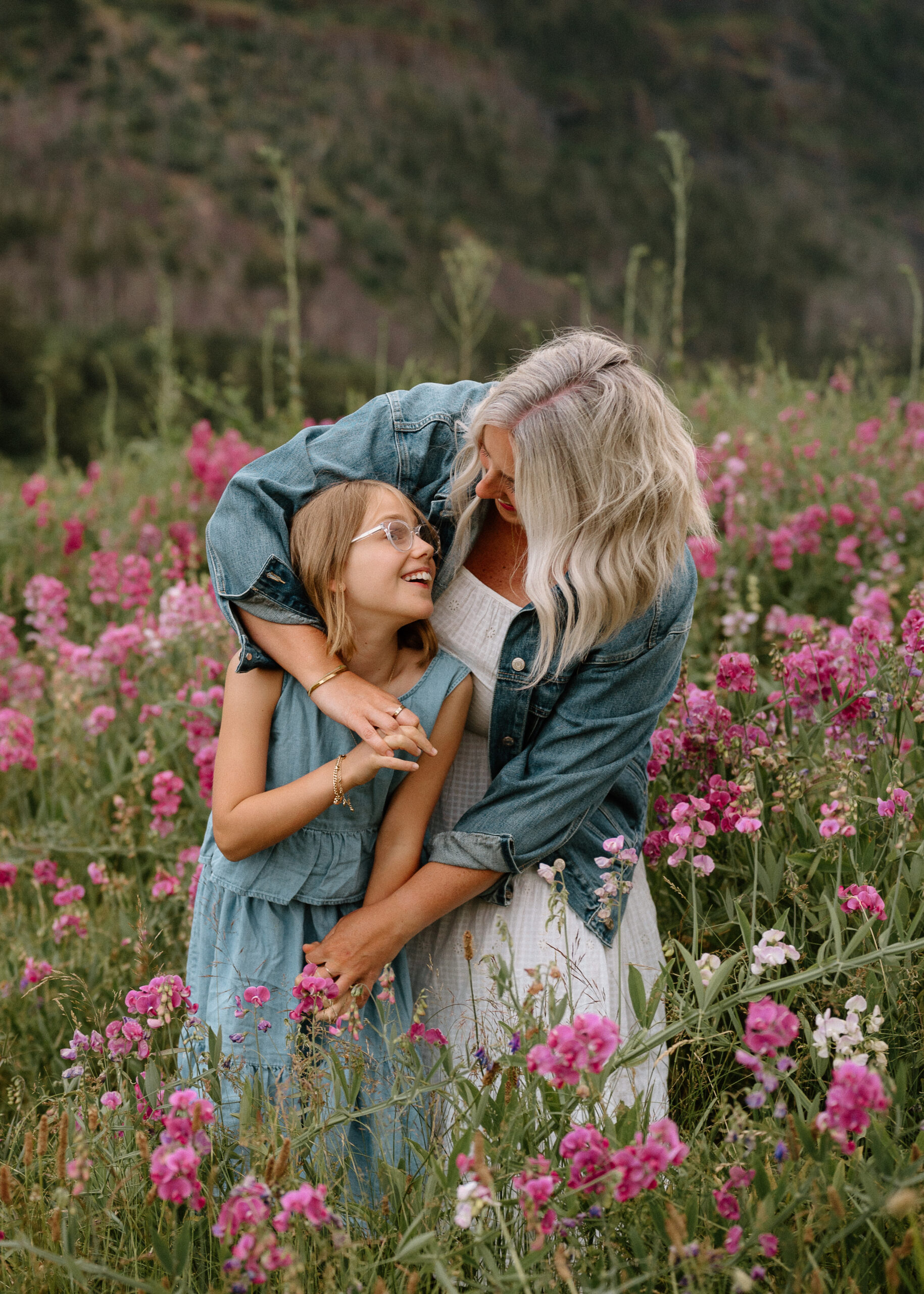 Mothers Day Mini Session by Portland Oregon Family Photographer 