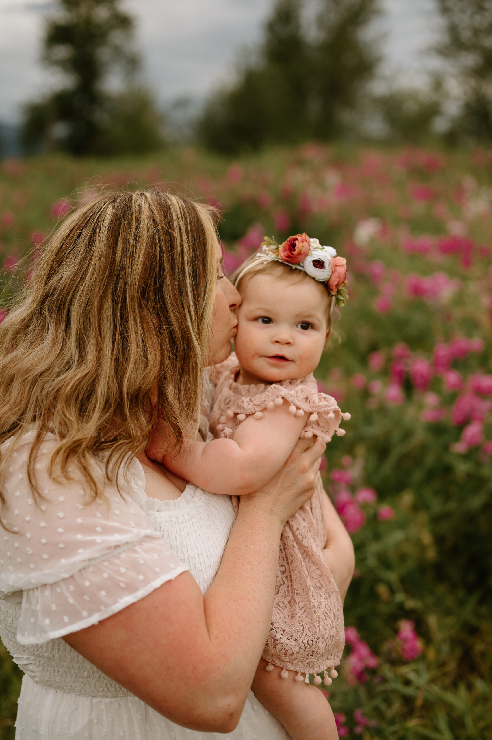 Mothers Day Mini Session by Portland Oregon Family Photographer