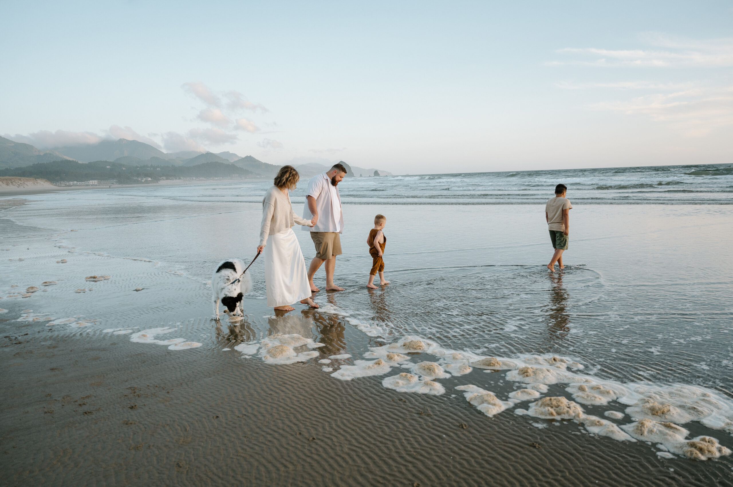Oregon Coast Family Photography by PNW Family Photographer