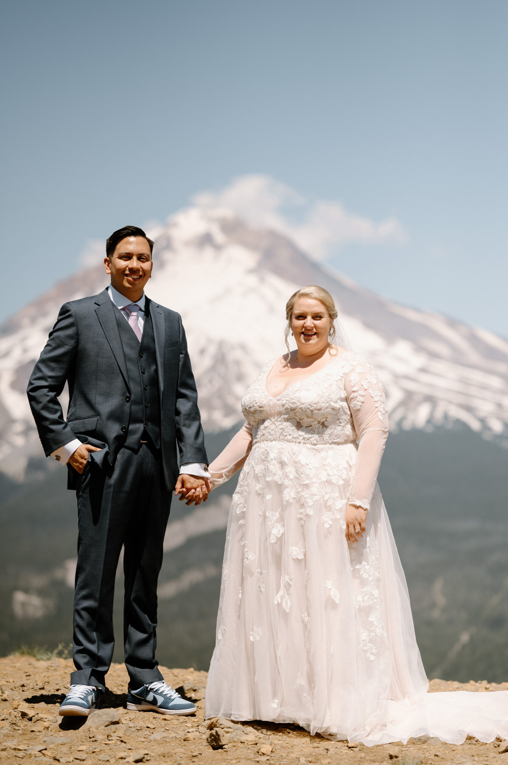 Bride and Groom by Vancouver Washington Wedding Photographer
