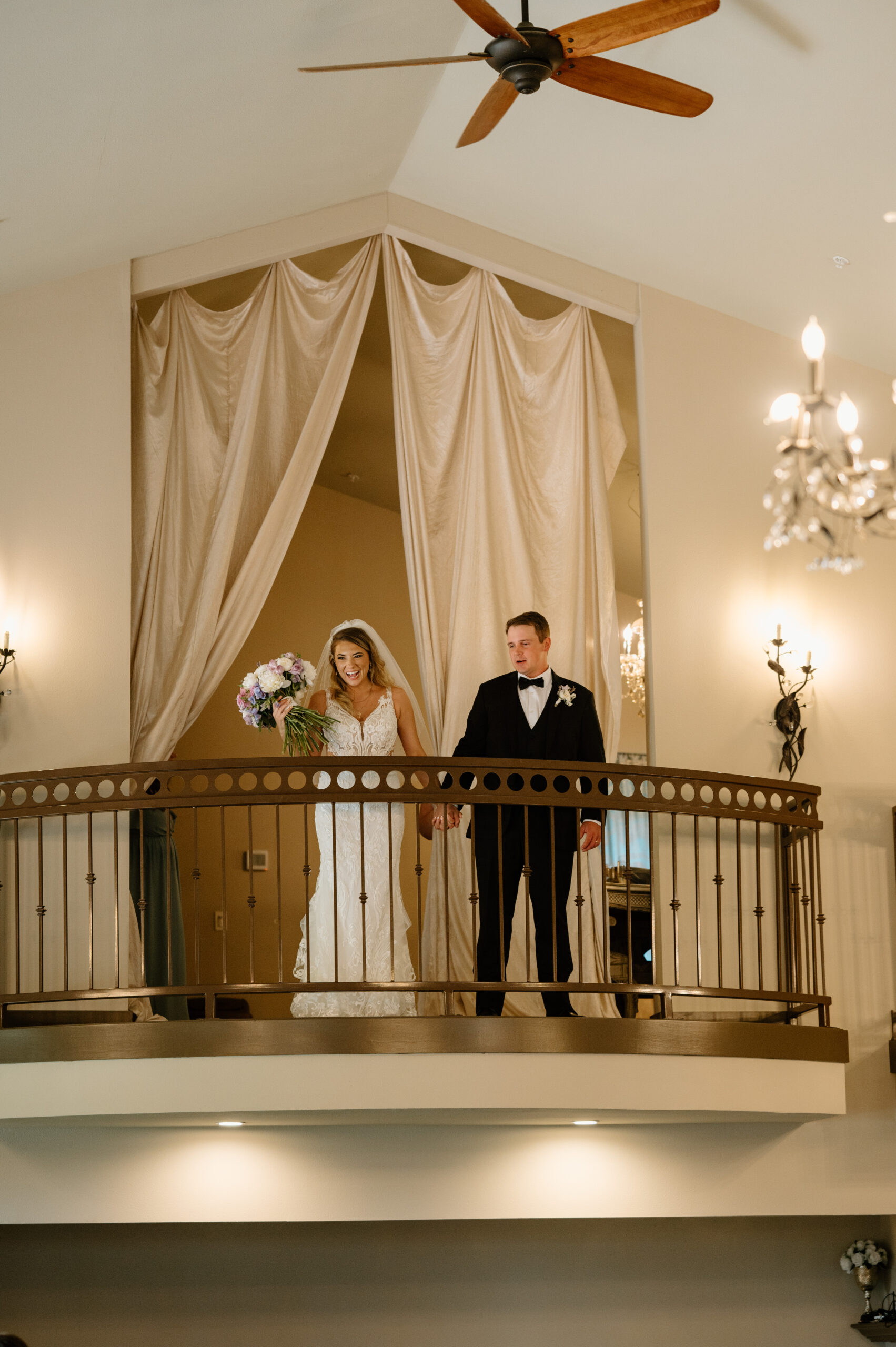 Bride and groom photograph taken by Oregon wedding photographer. 