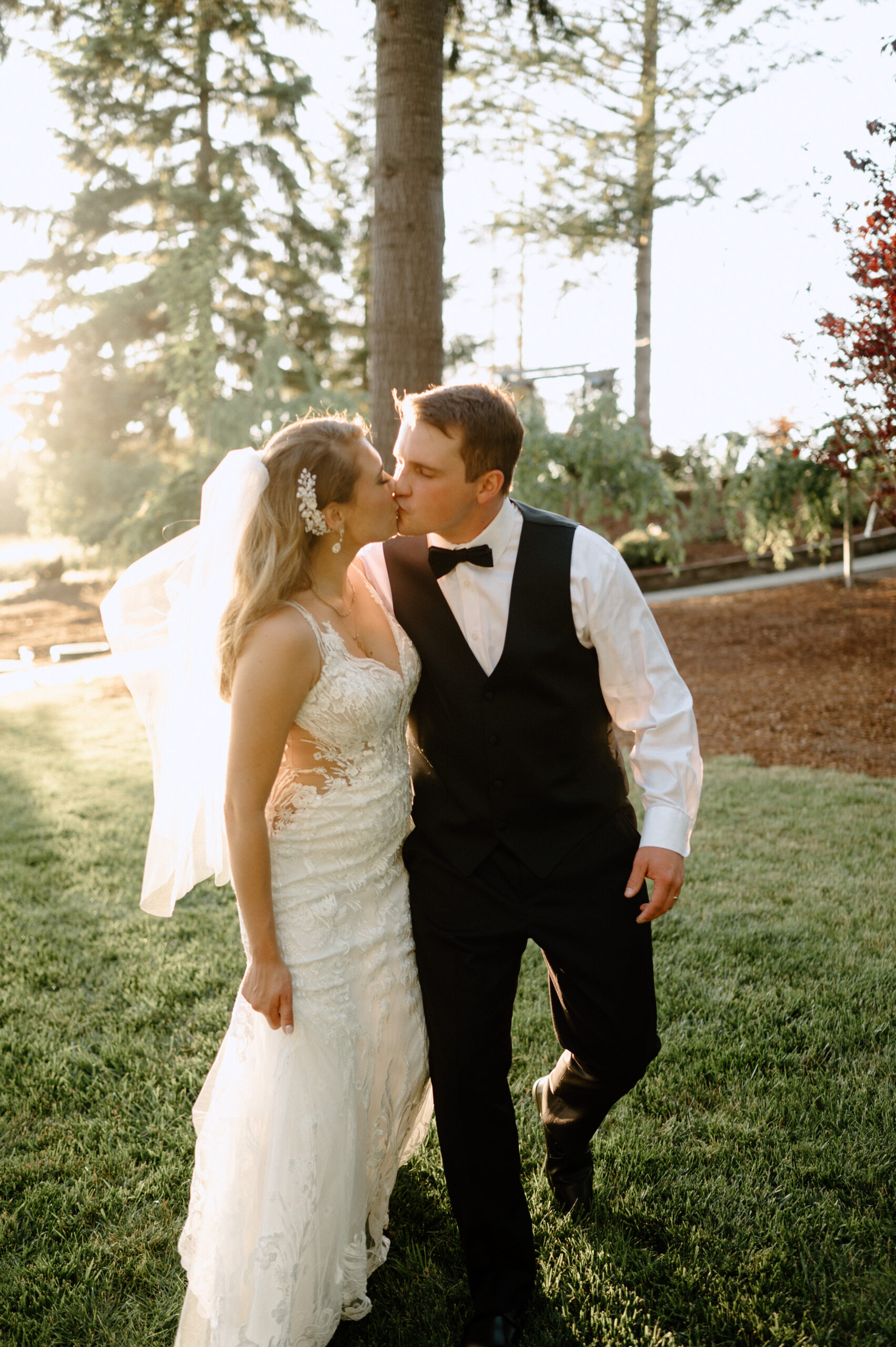Bride and groom photograph taken by Oregon wedding photographer. 