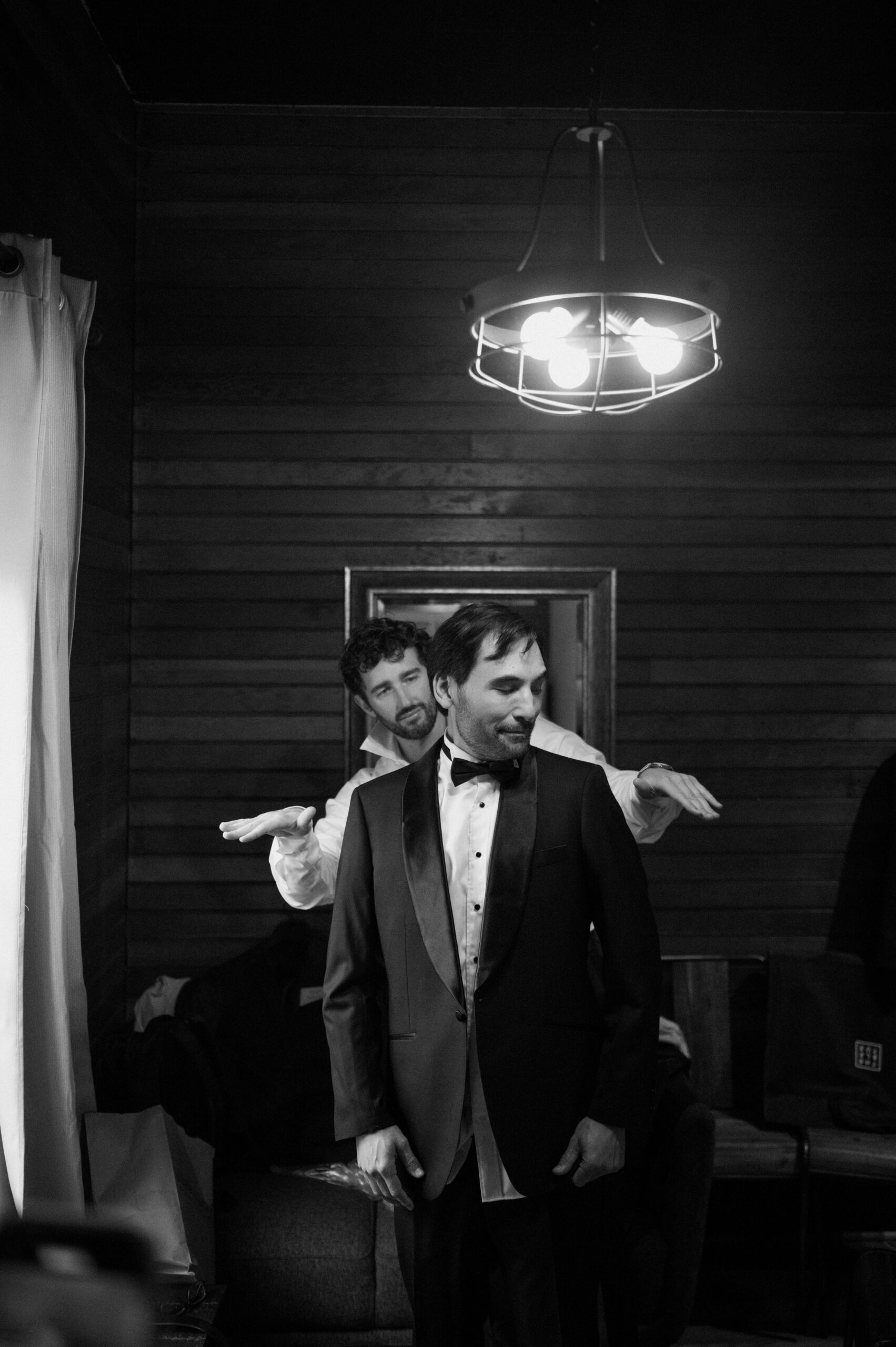 Groom portrait taken by Washington wedding photographer 