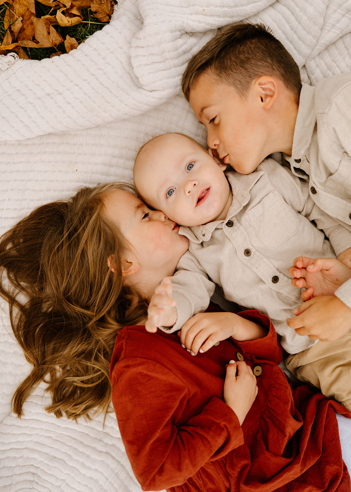 Photograph of children taken by Vancouver, Washington family photographer.