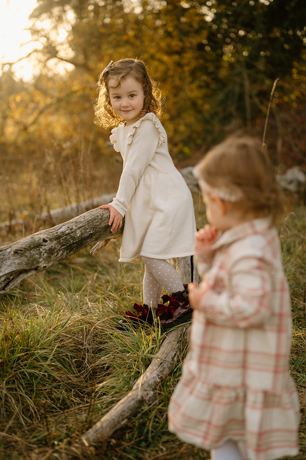 Children playing taken by Vancouver, Washington family photographer.